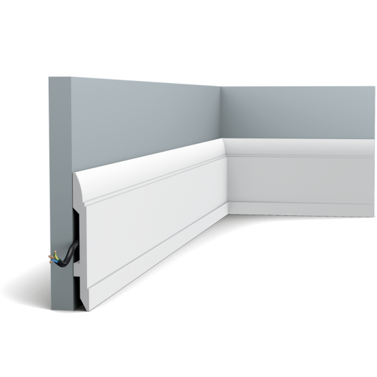 Listwa przypodłogowa ORAC Decor SX104 Flex. Kolor: biały. Wymiary: 17x148x2000 mm.